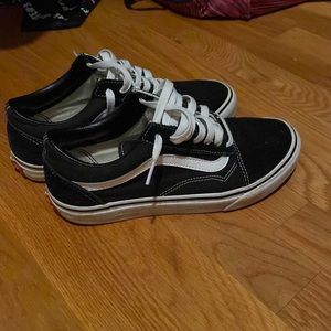 black and white classic vans